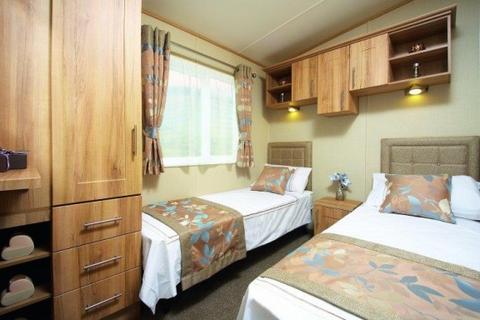 2 bedroom static caravan for sale, Springwood Holiday Park