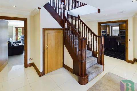 6 bedroom detached house for sale, Ashford Crescent, Milton Keynes MK8