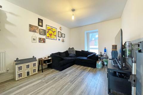 1 bedroom flat for sale, High Street, Upton, Northampton, Northamptonshire, NN5 4EH