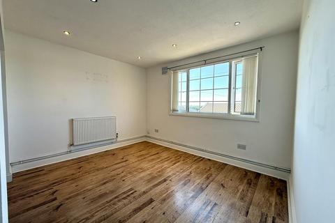 28 Chedworth Crescent, Portsmouth, PO6 4ET