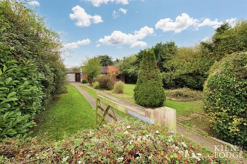 3 bedroom detached bungalow for sale, Imperial Avenue, Mayland, Chelmsford