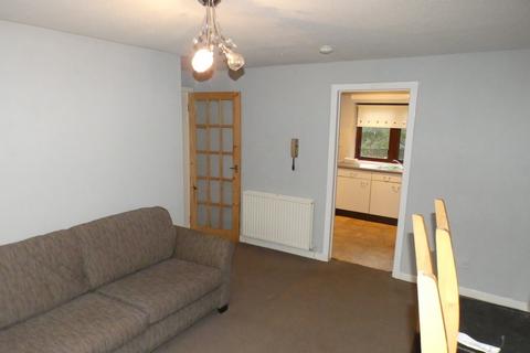 2 bedroom flat to rent, 48 Moorfoot Avenue, Glasgow PA2