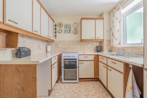 3 bedroom end of terrace house for sale, The Brambles, Keynsham, Bristol