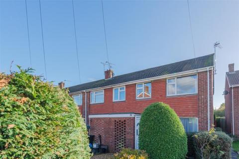 3 bedroom end of terrace house for sale, The Brambles, Keynsham, Bristol