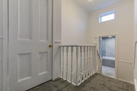 19 Alexandra Road, Morpeth, NE61 1UJ