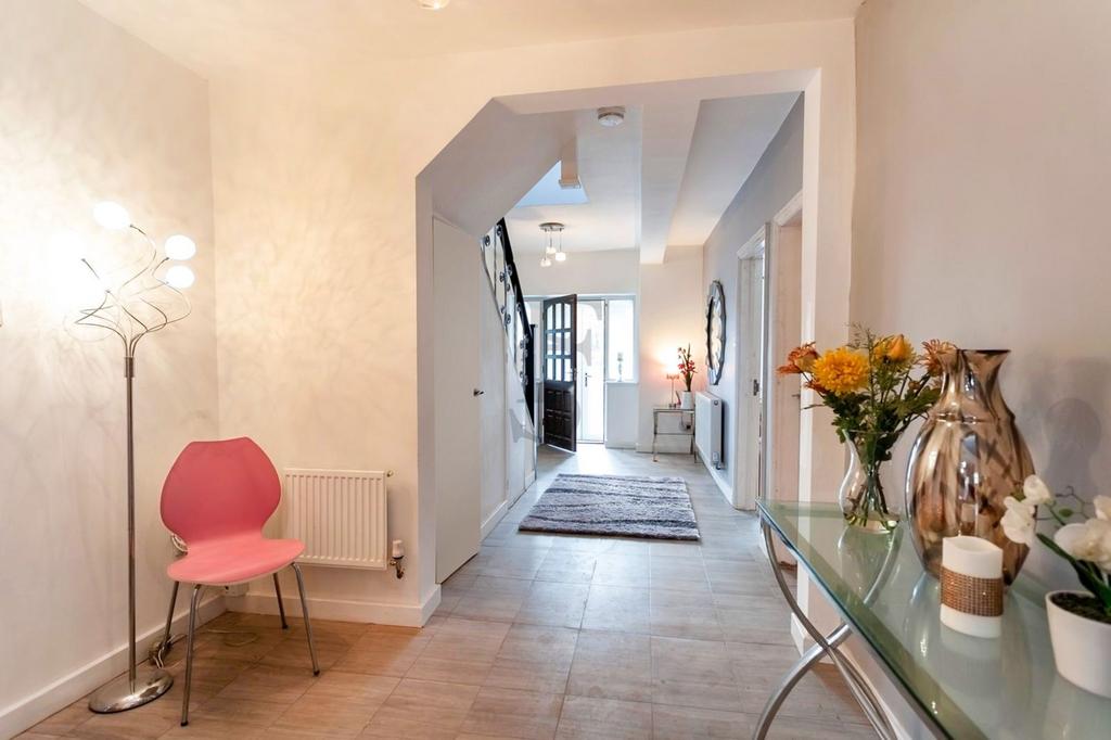 House in Leicester, City of Leicester - View 3