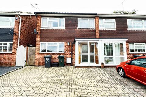 3 bedroom semi-detached house for sale, Coniston Close, Dartford DA1