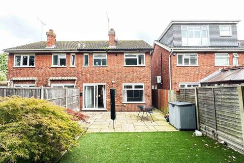 3 bedroom semi-detached house for sale, Coniston Close, Dartford DA1