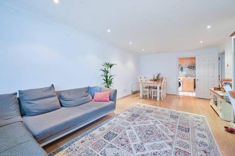 2 bedroom flat for sale, Woolcombes Court, Rotherhithe, London, SE16