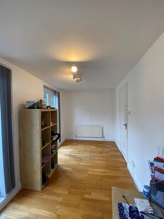 3 bedroom terraced house to rent, Robinscroft Mews, London, SE10