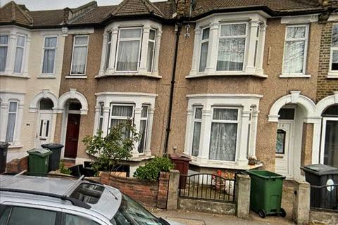 5 bedroom terraced house to rent, Church Road, London, leyton