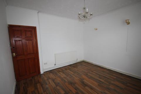 3 bedroom house to rent, Ash Street, Burton upon Trent DE14