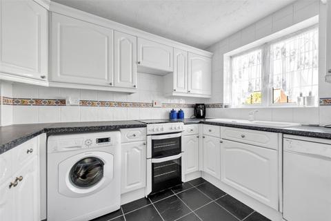 2 bedroom terraced house for sale, Fox Hollow Drive, Bexleyheath, Kent, DA7