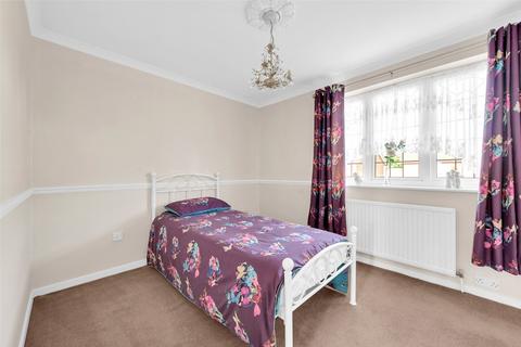 11 Fox Hollow Drive, Bexleyheath, DA7 4UH