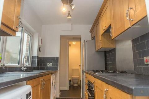 5 bedroom semi-detached house to rent, Nettles Terrace, Guildford GU1