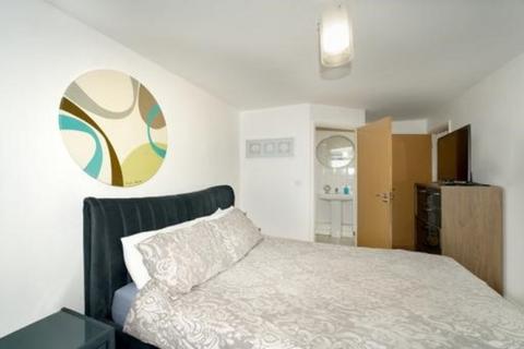 3 bedroom apartment for sale, City House, London Road , Croydon, CR0