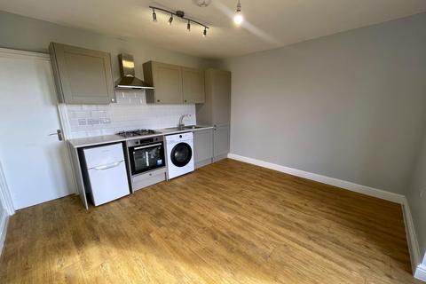 1 bedroom flat to rent, Bury New Road, Prestwich,