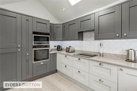 4 Bedford Avenue, Shaw, Oldham, OL2 7DW
