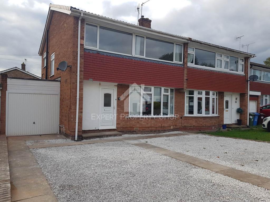 26 Windsor Road Carlton in Lindrick... 3 bed semidetached house to