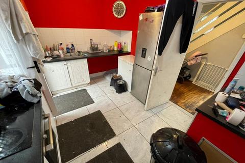 3 bedroom terraced house for sale, 22 Mulberry Crescent, West Drayton, Middlesex, UB7 9AG