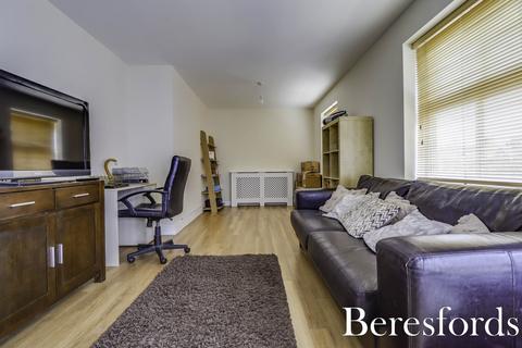 2 bedroom apartment for sale, St. Helens Mews, Brentwood, CM14