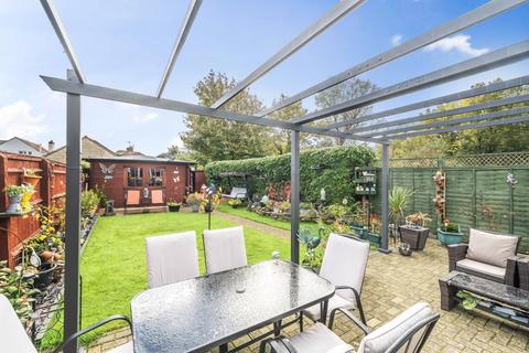 3 bedroom detached house for sale, Stratton St Margaret,  Swindon,  Wiltshire,  SN3