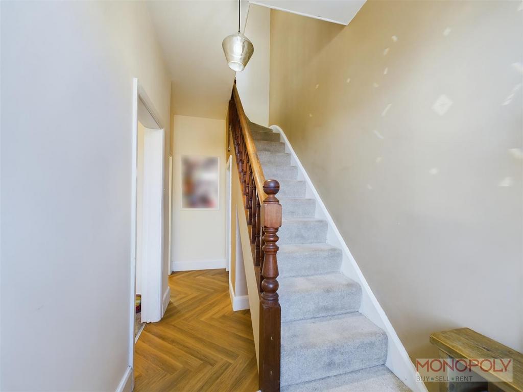 CAM01979 G0-PR0336-STILL009.jpg