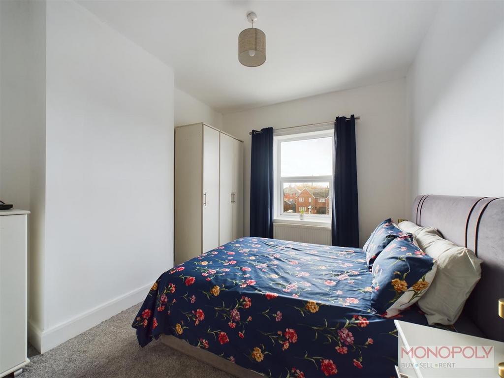 CAM01979 G0-PR0336-STILL012.jpg