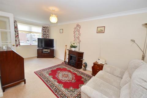 1 bedroom flat for sale, Grove Lane, Holt