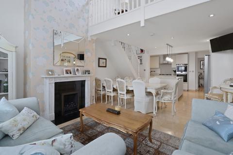 Ellesmere Place, Walton-on-Thames, Surrey, KT12