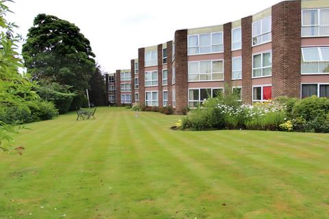 Parkside Court, Weybridge, Surrey, KT13