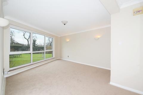 2 bedroom apartment for sale, Parkside Court, Weybridge, Surrey, KT13