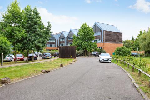 1 bedroom apartment for sale, Dunton House, Jessamy Road, Weybridge, Surrey, KT13