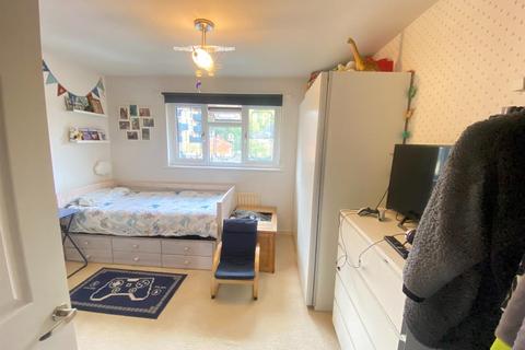 2 bedroom house for sale, Lena Kennedy Close, London