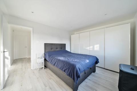 36 Camberley Close, Sutton, SM3 9BH