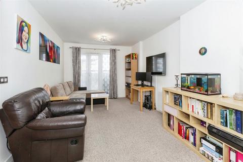 1 bedroom flat for sale, Aspects Court, Slough