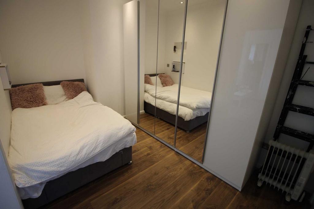 Skelton Close, Luton LU3 1 bed flat to rent £900 pcm (£208 pw)
