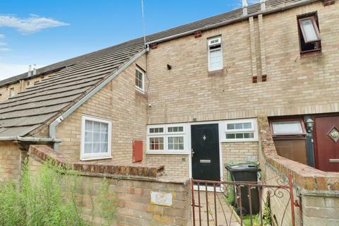 3 bedroom terraced house to rent, Moretons, Basildon, SS13