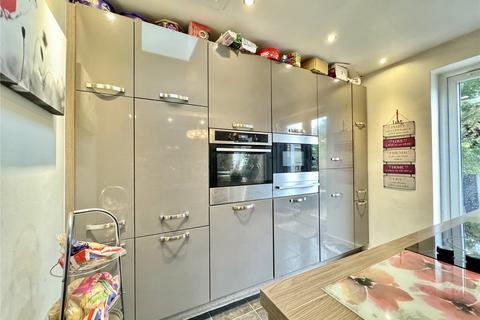 81 Pinks Hill, Swanley, BR8 8NN