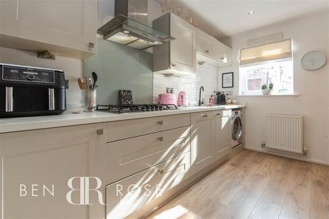 38 Spinners Avenue, Bamber Bridge, Preston, PR5 6FP