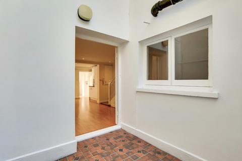 24 Bywater Street, London, SW3 4XH