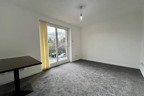 2 bedroom flat to rent, Oaklands, PETERBOROUGH PE1