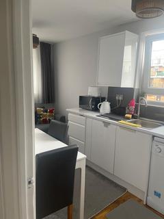 3 bedroom flat to rent, London , N1 6PL