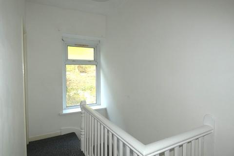 2 bedroom terraced house to rent, Tylorstown, Ferndale CF43