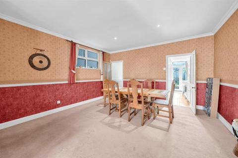 2 bedroom detached house for sale, Park End, Bromley, BR1