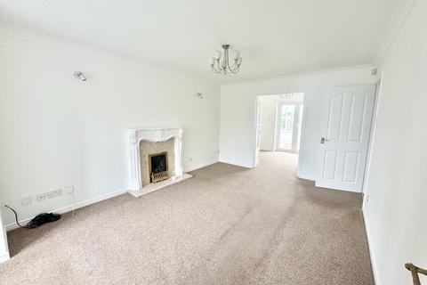 4 bedroom detached house for sale, Willow Drive, Trimdon  Village