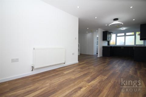 223 Berecroft, Harlow, CM18 7SQ