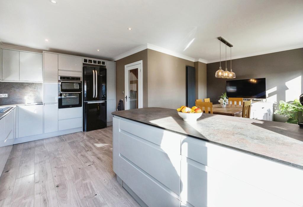 Charlton Close, Ashford, Kent 3 bed chalet for sale £450,000