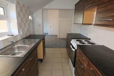 2 bedroom terraced house to rent, Station Road West, Trimdon Station, Durham, TS29