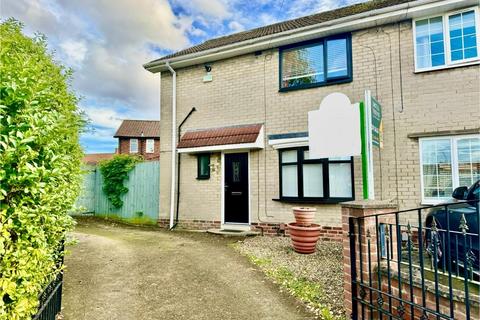 2 bedroom end of terrace house for sale, Otterburn Close, Darlington